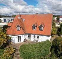 Idyllisches Domizil auf großem Grundstück - 173 m² Familien-Glück! - Bergen