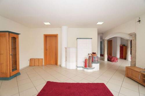 Wohnzimmer - Einfamilienhaus mit 173,00 m&sup2; in Bergen zum Kaufen