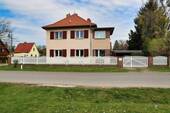 Straßenansicht - 