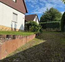 Doppelhaushälfte ideal für Handwerker und Mehrgenerationen Haus in toller ruhiger Lage, Garten, Freisitz, Schuppen - Schönaich