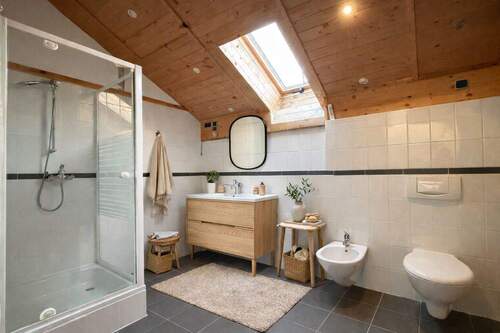 Bad 1. OG (Wohnbeispiel) - 