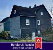 Geräumiges 1-2 Familienhaus mit Garten und zwei Garagen! - Bergneustadt