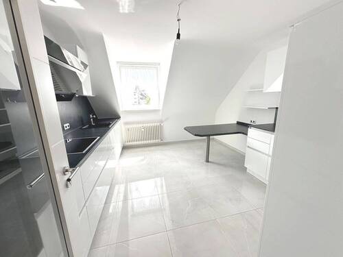 Küche - 6 Zimmer Etagenwohnung zur Miete in Trier