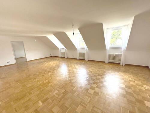 Wohn-Essbereich - Etagenwohnung mit 135,00 m&sup2; in Trier zur Miete