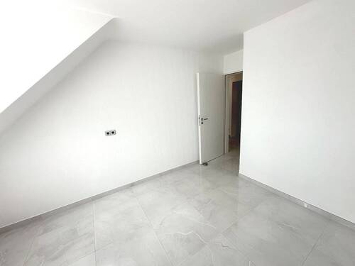 Schlafzimmer 2 - 