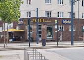 frische Brötchen oder Kuchen - 