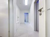 Flur Richtung Wohnzimmer - 