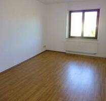 - Vermietete Eigentumswohnung mit Balkon Nähe Stadtzentrum - - Weißenfels