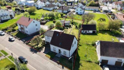 Bild 1 - +++ Platzwunder mit Weitblick: Großzügiges Generationenhaus auf Traumgrundstück +++