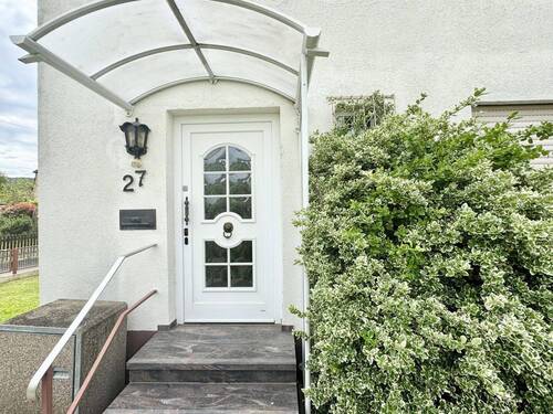 Eingangsbereich - 4 Zimmer Reihenendhaus zum Kaufen in Weil am Rhein