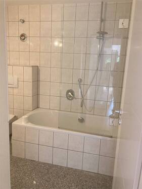 Bad Bild 2 - 