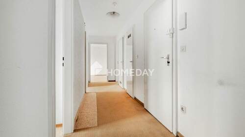 Flur 1 - Etagenwohnung mit 78,00 m² in Nürnberg zum Kaufen
