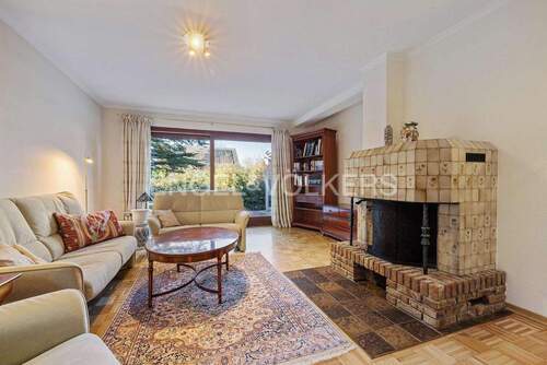 Wohnzimmer mit Kamin - 