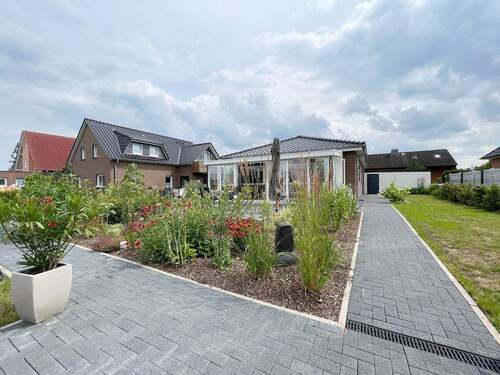 Rückansicht+Garten - 