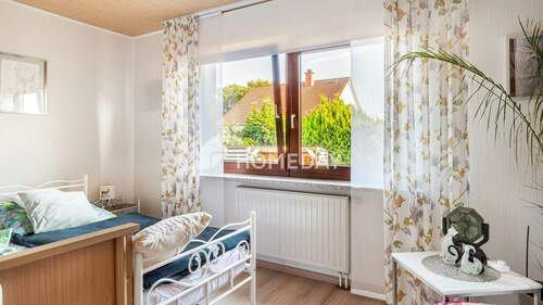 EG Schlafzimmer 1 - 