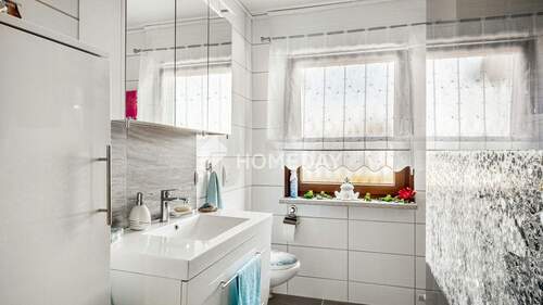 EG Badezimmer 1 - 