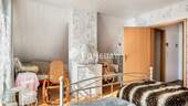 1. OG Schlafzimmer 1 2 - 