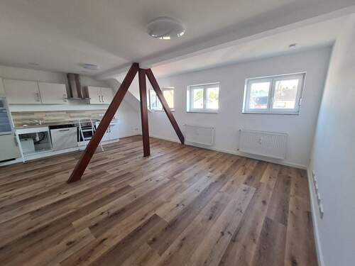 Wohn-Esszimmer - Küche - Bild 1.jpg - Zentral Wohnen in Püttlingen - 640,00&nbsp;EUR Kaltmiete, ca.&nbsp; 72,00&nbsp;m&sup2;&nbsp;Wohnfl&auml;che