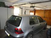 Geräumige Garage im Haus - 