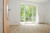 Wohnzimmer Vergleichswohnung - Schöne 3-Raum-Wohnung im beliebten Comeniusgebiet
