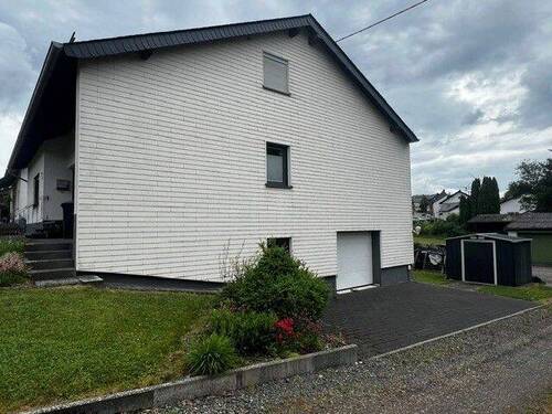 Giebelansicht - Einfamilienhaus zum Kaufen in Morbach / Gonzerath