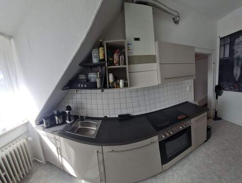 Küchenzeile - 2 Zimmer Etagenwohnung zur Miete in Wiesbaden