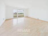 Wohnbereich - Attraktive 2-Zimmer-Wohnung im 7. OG - mit Aufzug!