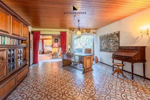 Blick über die Diele zum Wohnzimmer - 