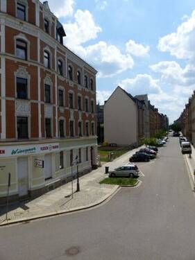 Der schöne Blick aus dem Fenster. - 2 Zimmer Etagenwohnung zur Miete in Chemnitz