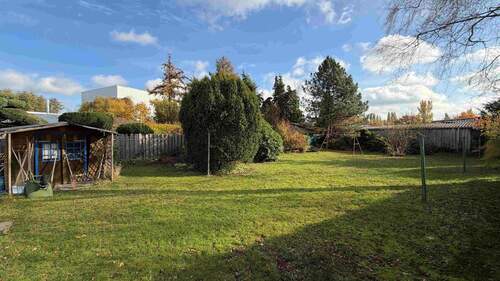 Garten - 4 Zimmer Einfamilienhaus zum Kaufen in Uetersen