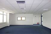 Großer Büroraum - Büro im Gewerbegebiet von Velten zu Mieten