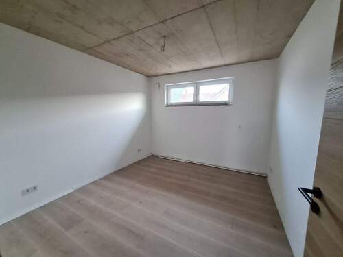 Schlafzimmer - Bild 1.jpg - 