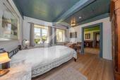 Schlafzimmer mit Zugang zum Arbeitszimmer - 