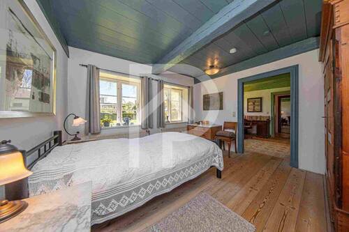 Schlafzimmer mit Zugang zum Arbeitszimmer - 