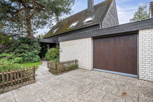 Garage - 4 Zimmer Einfamilienhaus in Bielefeld
