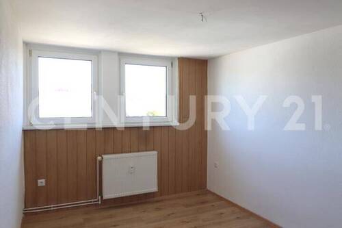 DG rts , ein Zmmer unter der Gaube - 