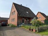 Straßenansicht - 8 Zimmer Einfamilienhaus zum Kaufen in Hemslingen