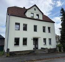 Ein- bis Zweifamilienhaus 204 m² Wohnfläche in Beverungen-Blankenau