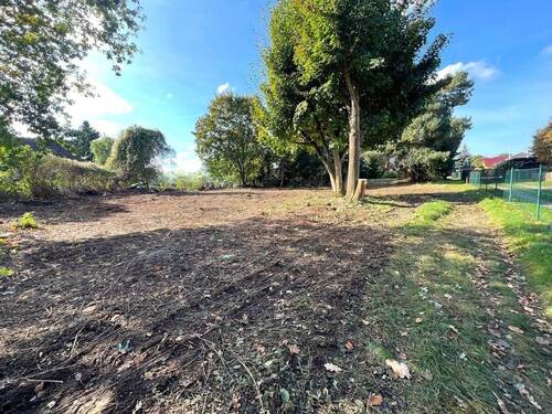 Bild 1 - Idyllisch gelegenes Baugrundstück in Storkow