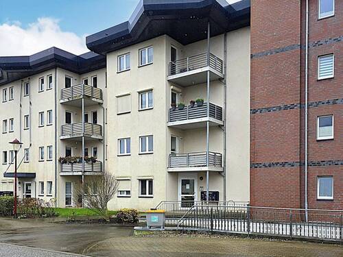 Wohnungsansicht auf Nord-Westbalkon - 2 Zimmer Etagenwohnung in Rostock