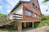 Garagenzufahrt - 6 Zimmer Einfamilienhaus zum Kaufen in Witten / Vormholz