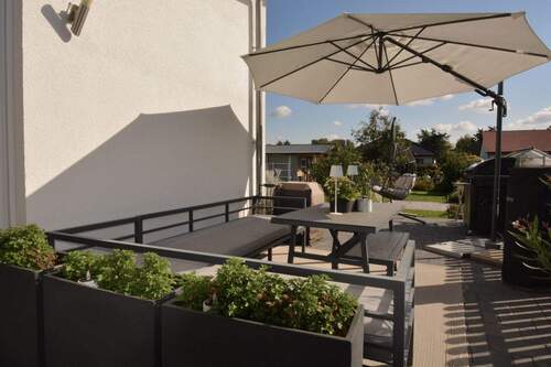 Bild 2 - 8 Zimmer Mehrfamilienhaus, Wohnhaus zum Kaufen in Velten