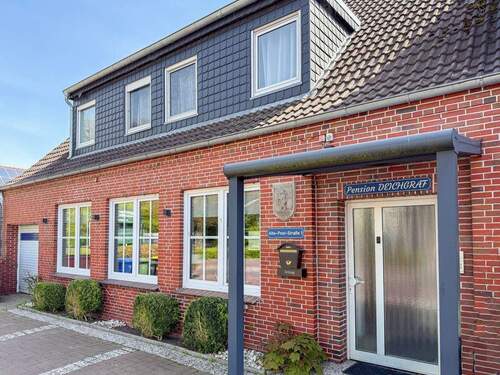 Eingangsbereich - Inhabergeführte Pension mit 8 Apartments und Frühstücksraum