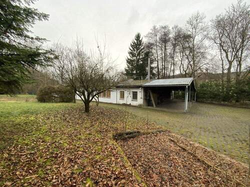 Hintere Rangier- und Lagerfläche - 