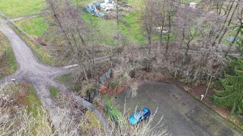 Bachlauf am Grundstück - 