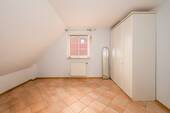 Gemütliches Schlafzimmer - 