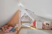 Kinder- oder Spielzimmer DG - 