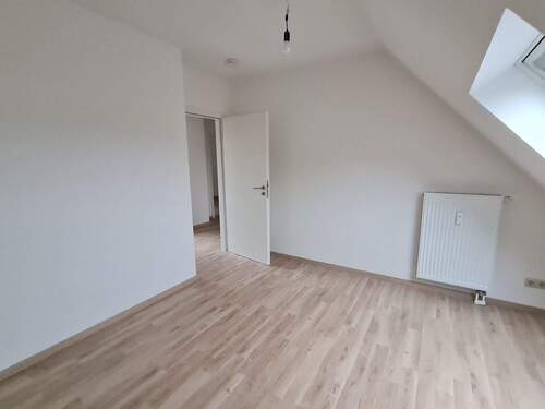 Kinderzimmer - Bild 2.jpg - 