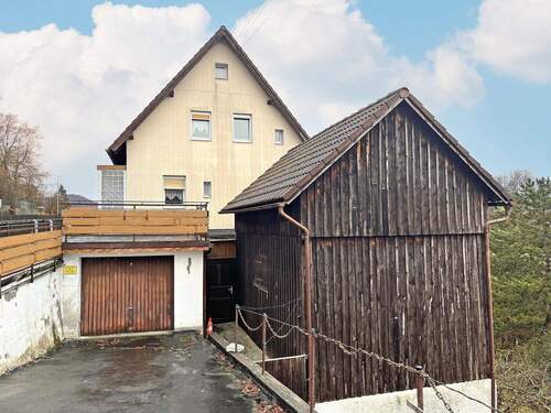 Außenansicht - 6 Zimmer Einfamilienhaus zum Kaufen in Untersteinach