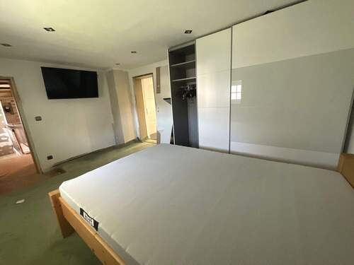 Schlafzimmer Obergeschoss mit Bad en Suite - 